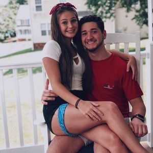 Meet your Posher, Sam